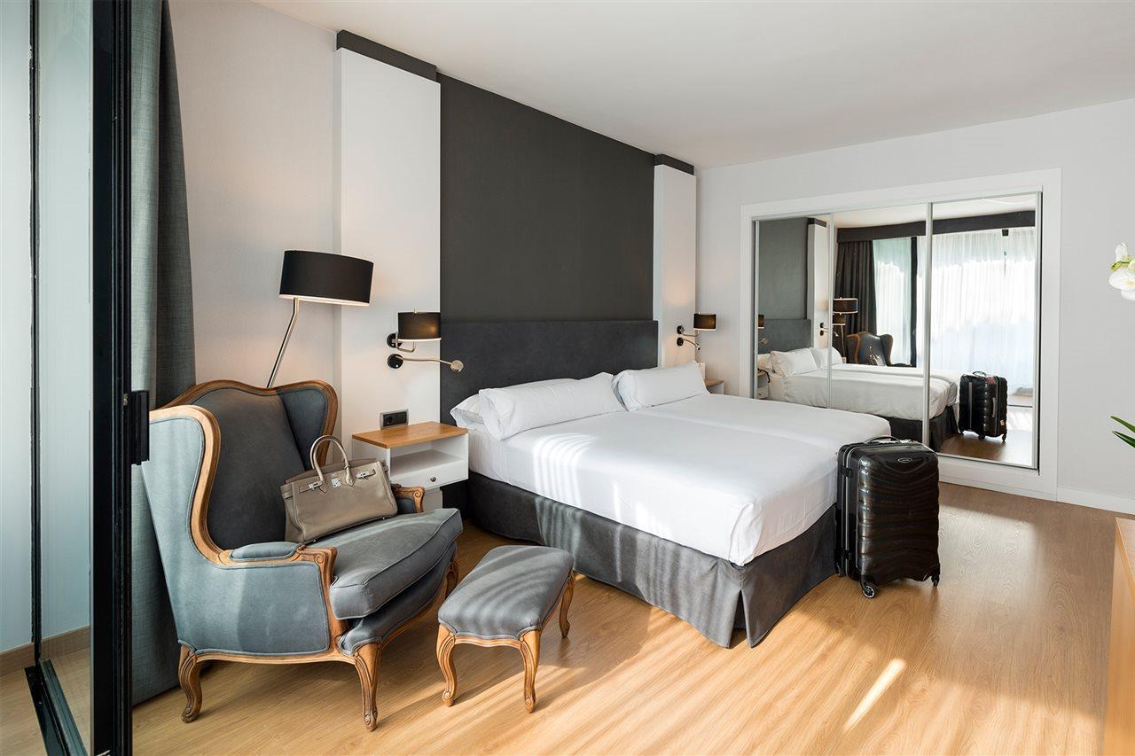 Guitart Grand Passage Hotel Барселона Екстериор снимка