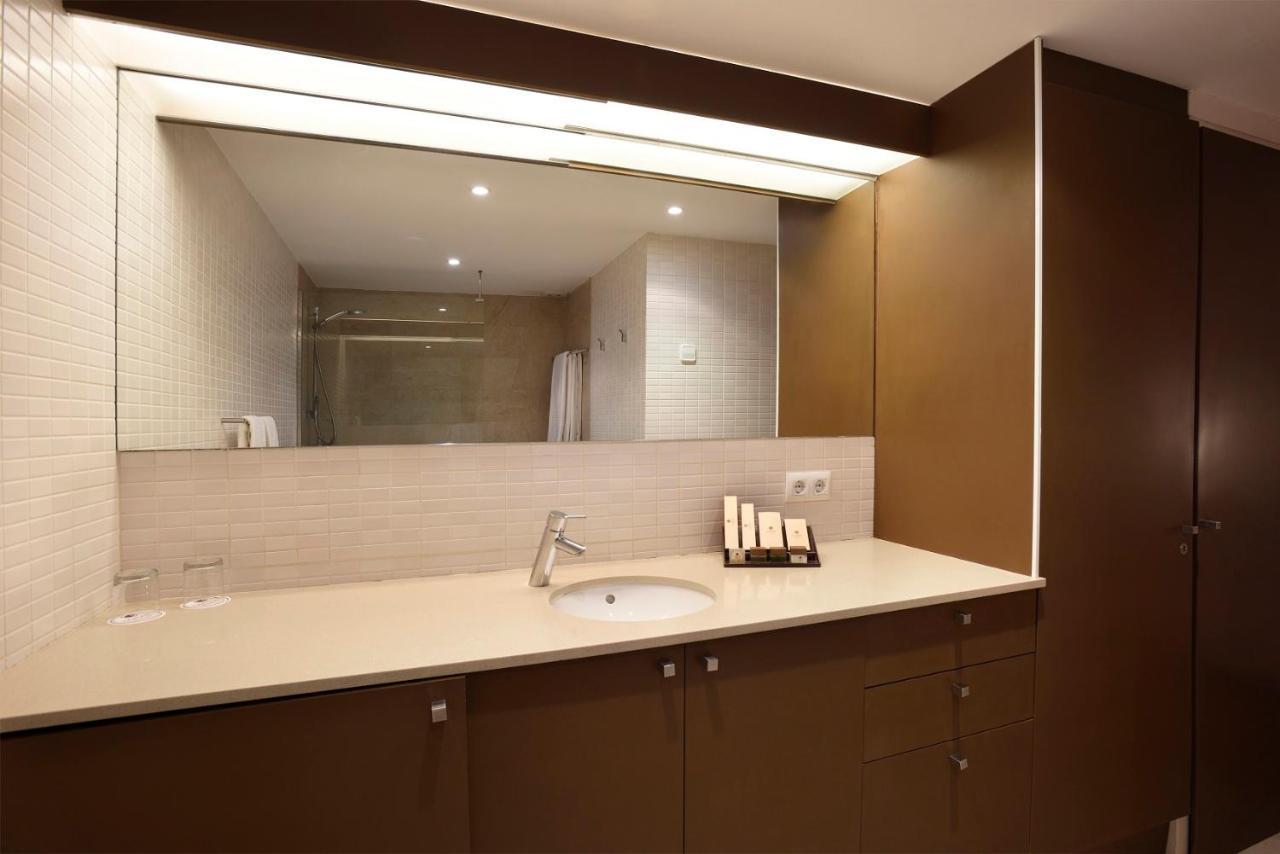 Guitart Grand Passage Hotel Барселона Екстериор снимка