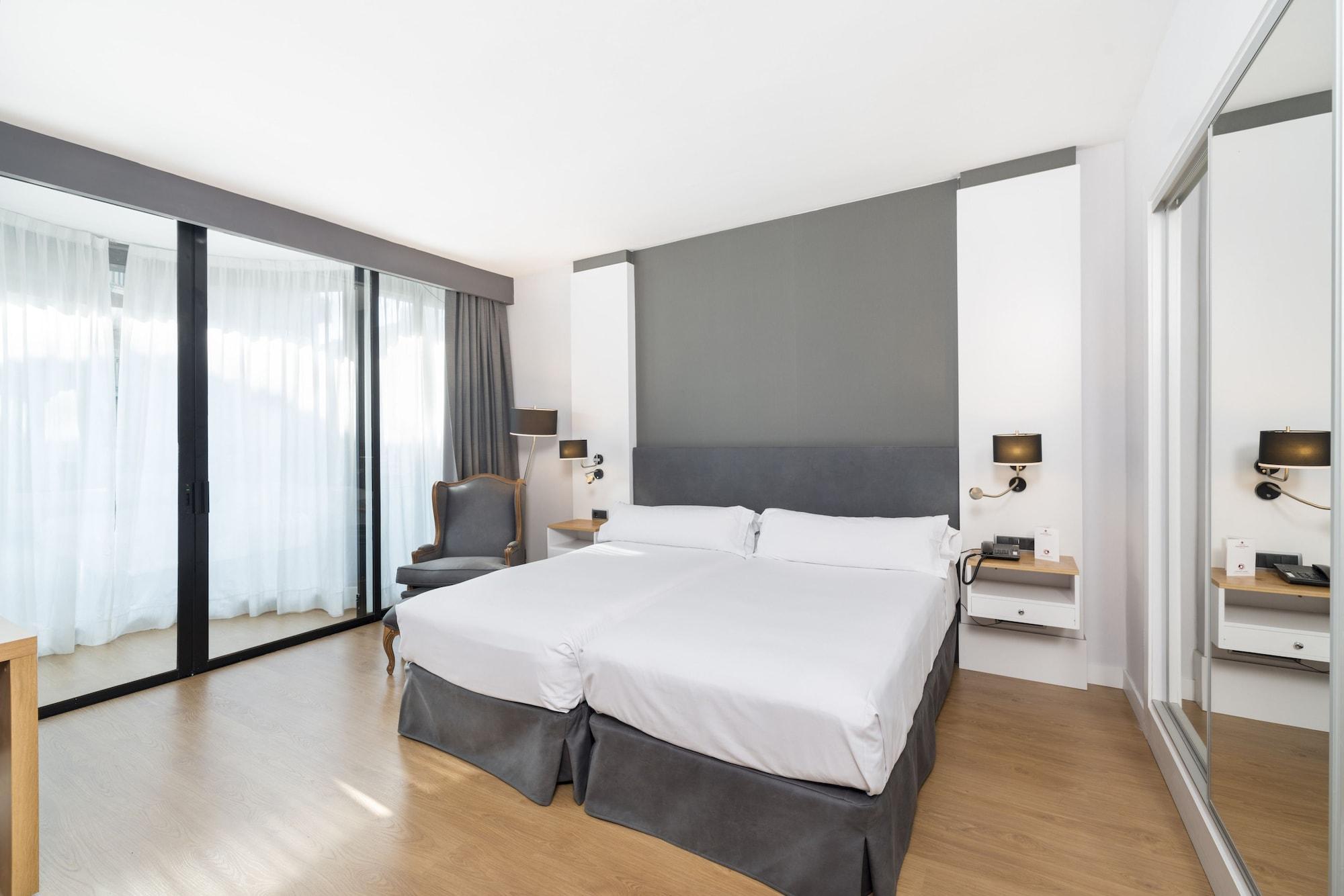 Guitart Grand Passage Hotel Барселона Екстериор снимка