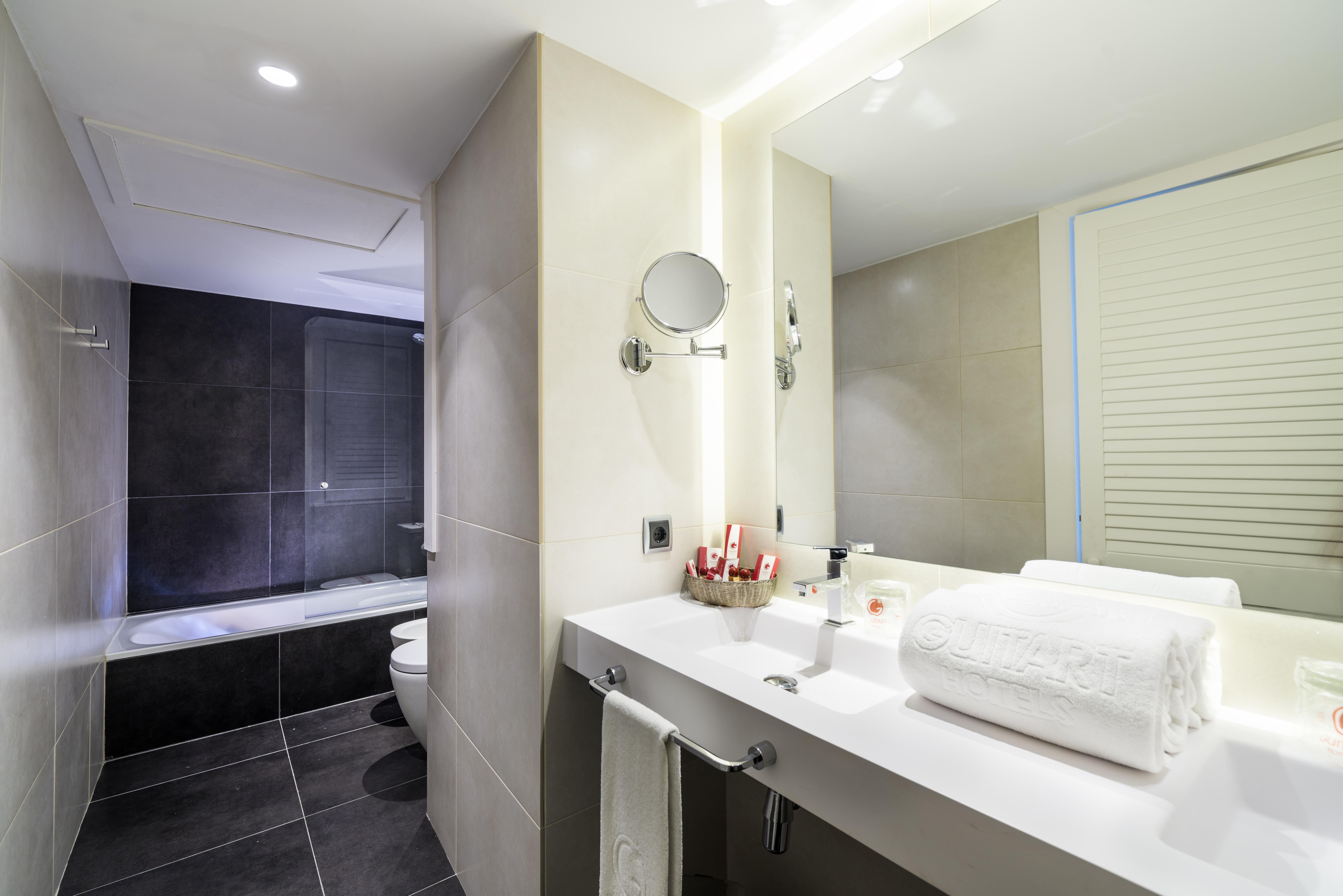 Guitart Grand Passage Hotel Барселона Екстериор снимка