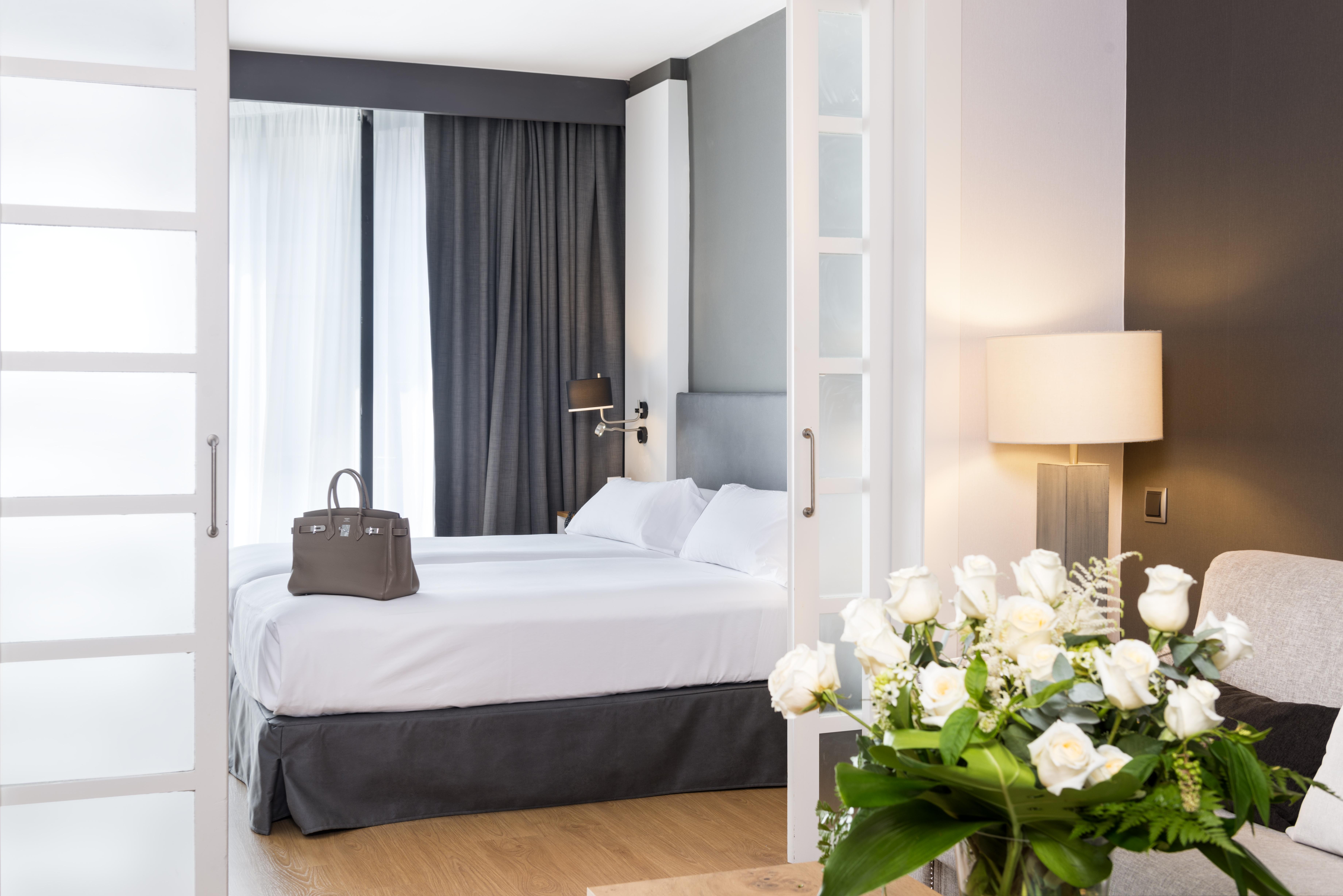 Guitart Grand Passage Hotel Барселона Екстериор снимка
