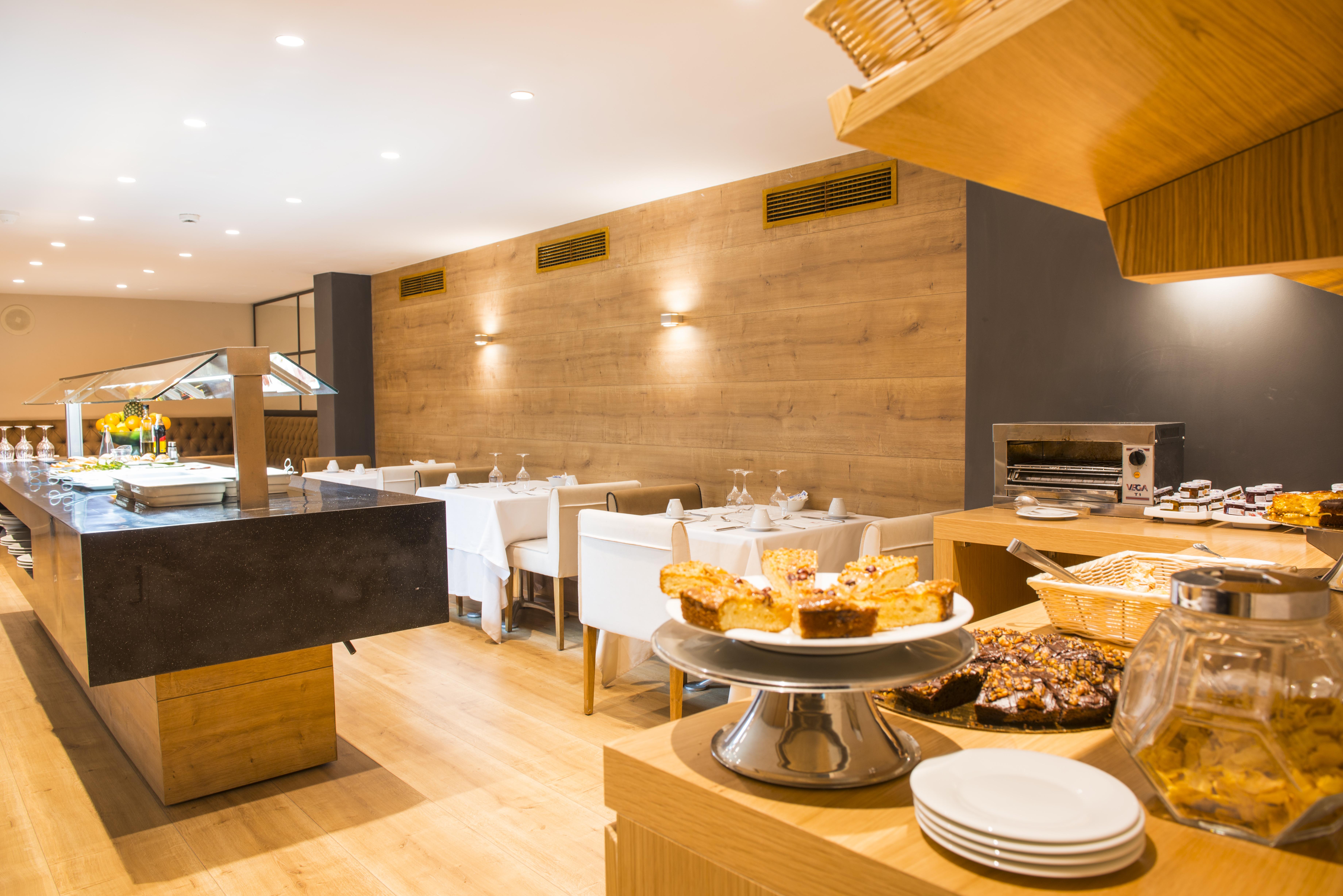 Guitart Grand Passage Hotel Барселона Екстериор снимка