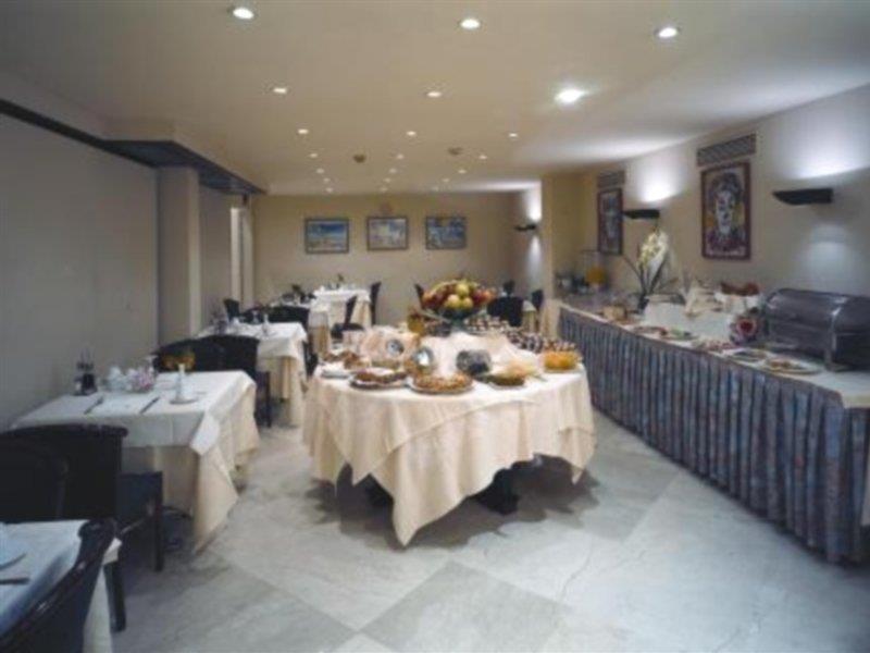 Guitart Grand Passage Hotel Барселона Екстериор снимка